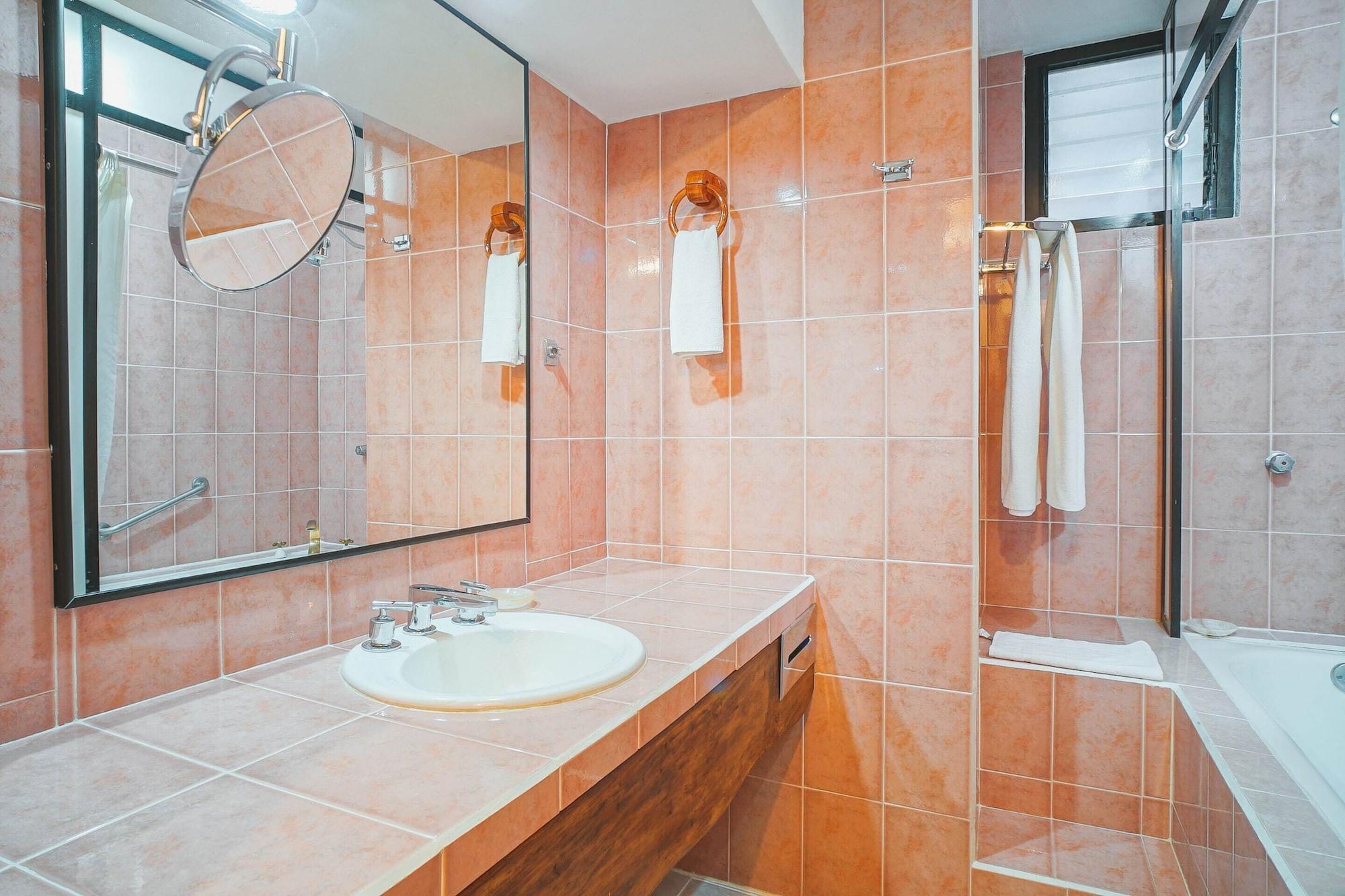 Hotel Rincon Del Arco San Cristóbal de Las Casas Екстериор снимка